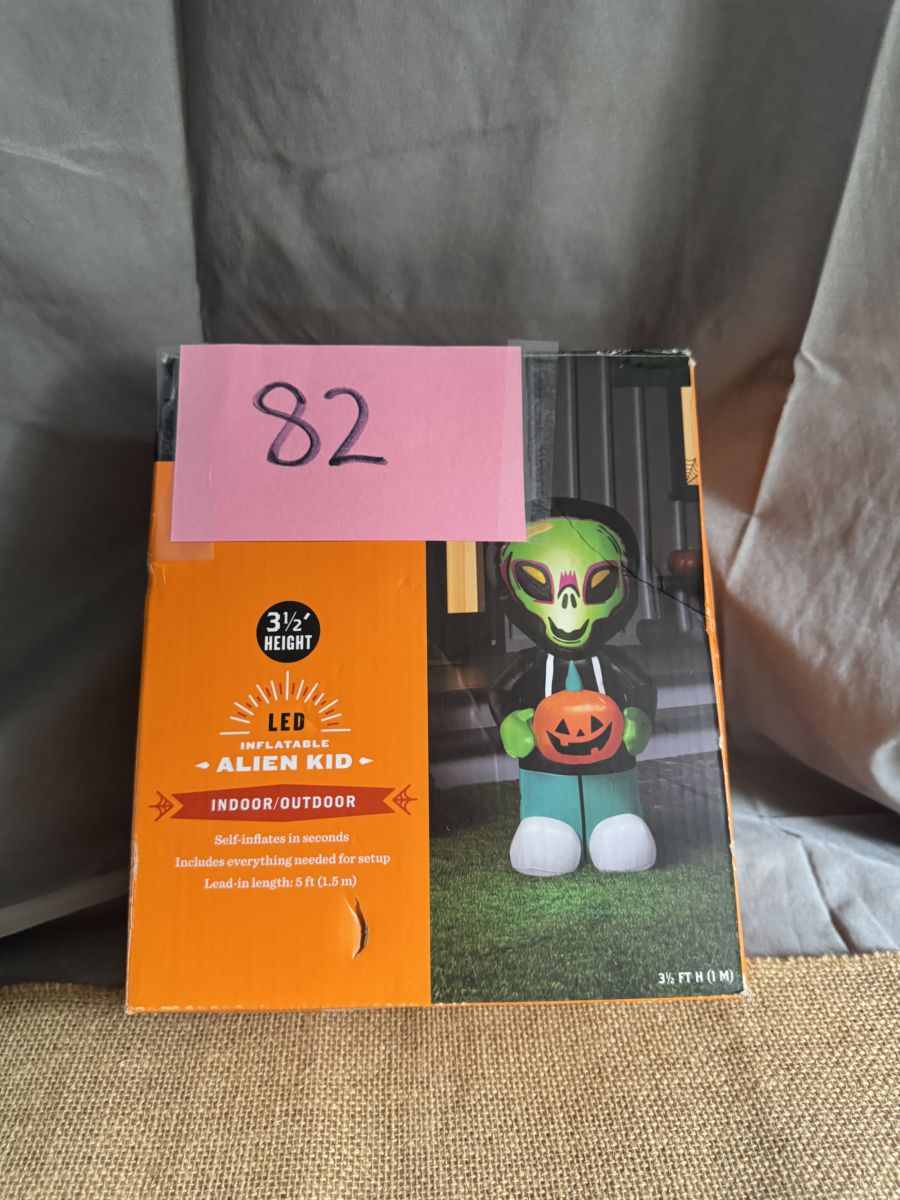 Raffle Basket #82: Indoor Golf Putting Game