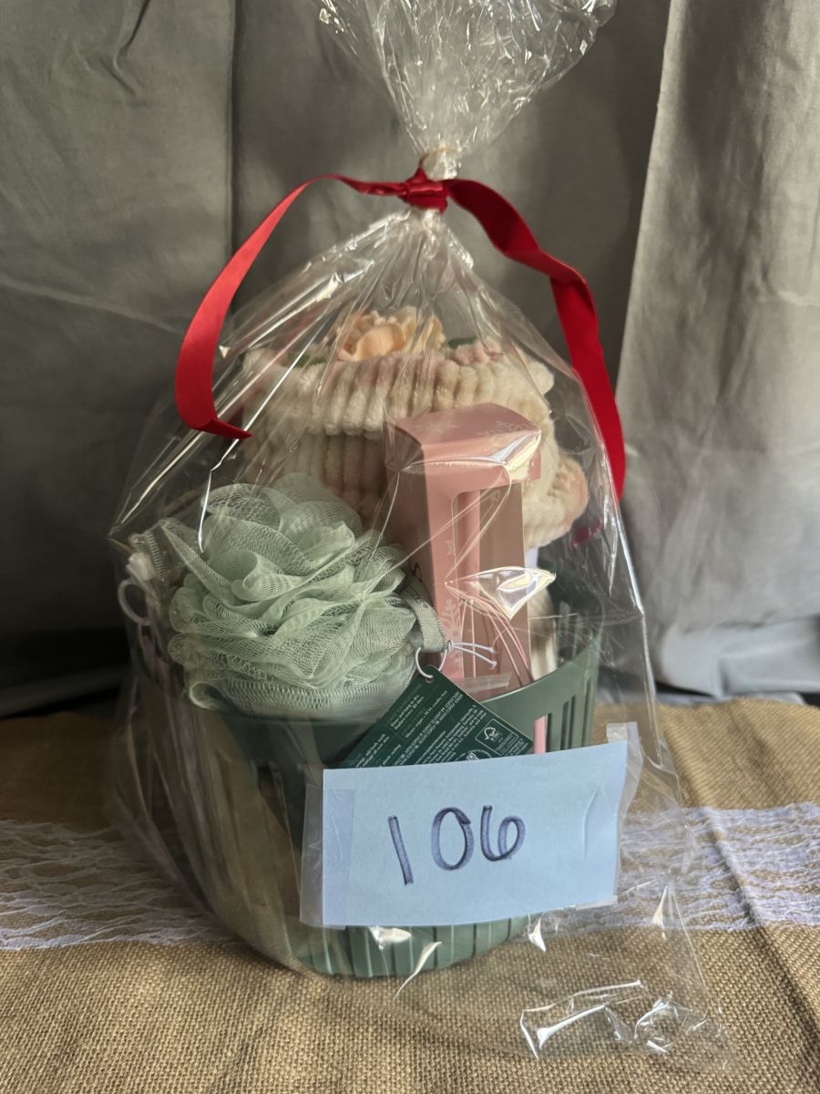 Raffle Basket #106: Soft Spa & Relaxation Basket